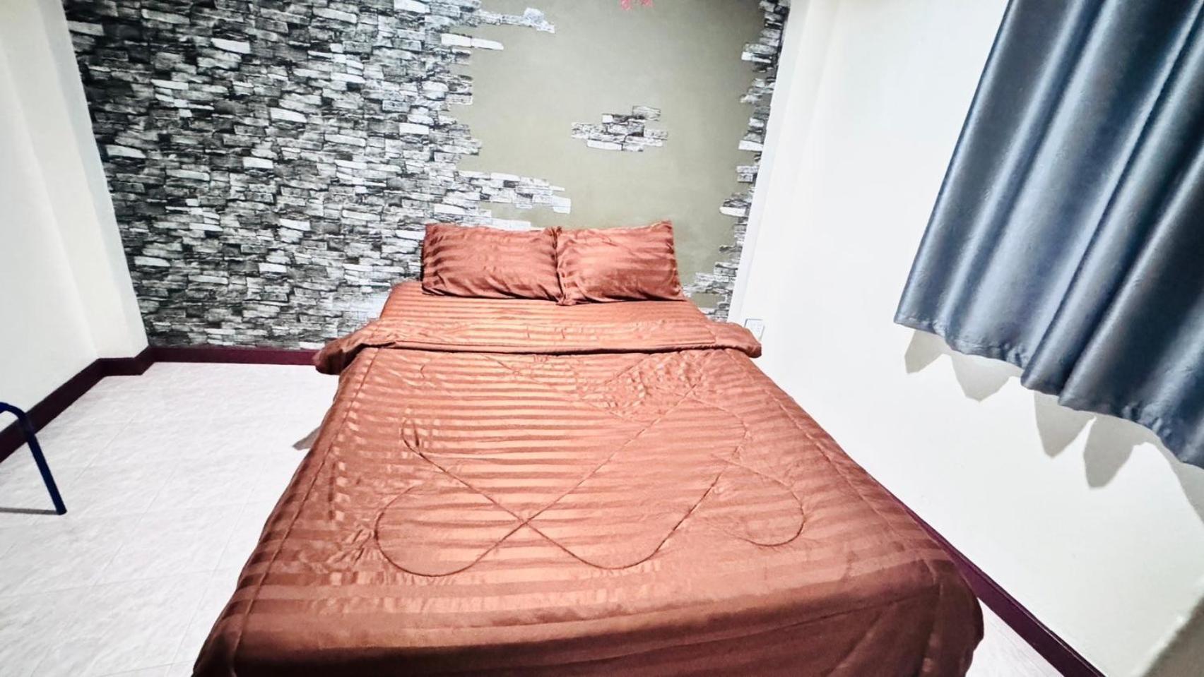 Stay At Moon Hostel ハード・リン エクステリア 写真