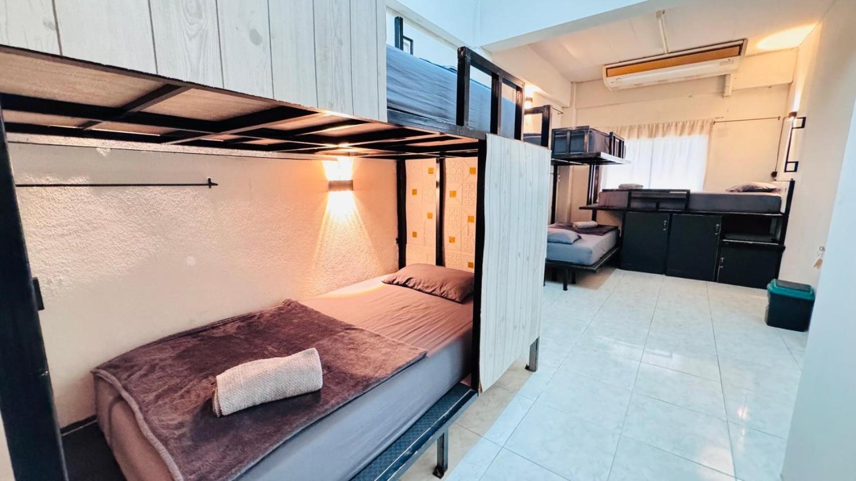 Stay At Moon Hostel ハード・リン エクステリア 写真