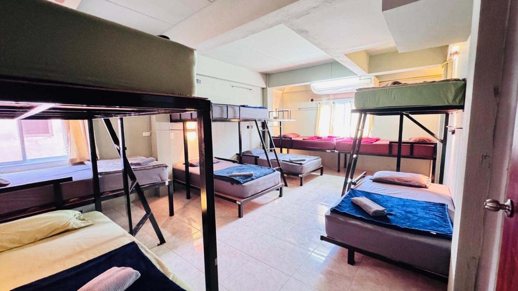 Stay At Moon Hostel ハード・リン エクステリア 写真