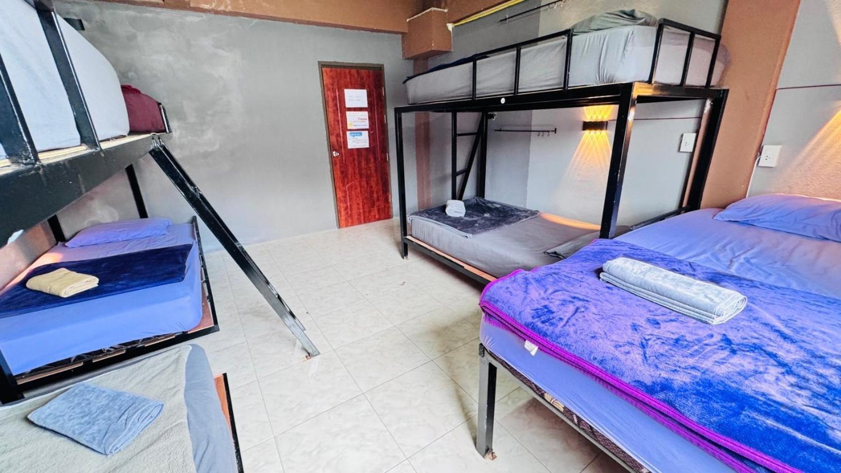 Stay At Moon Hostel ハード・リン エクステリア 写真