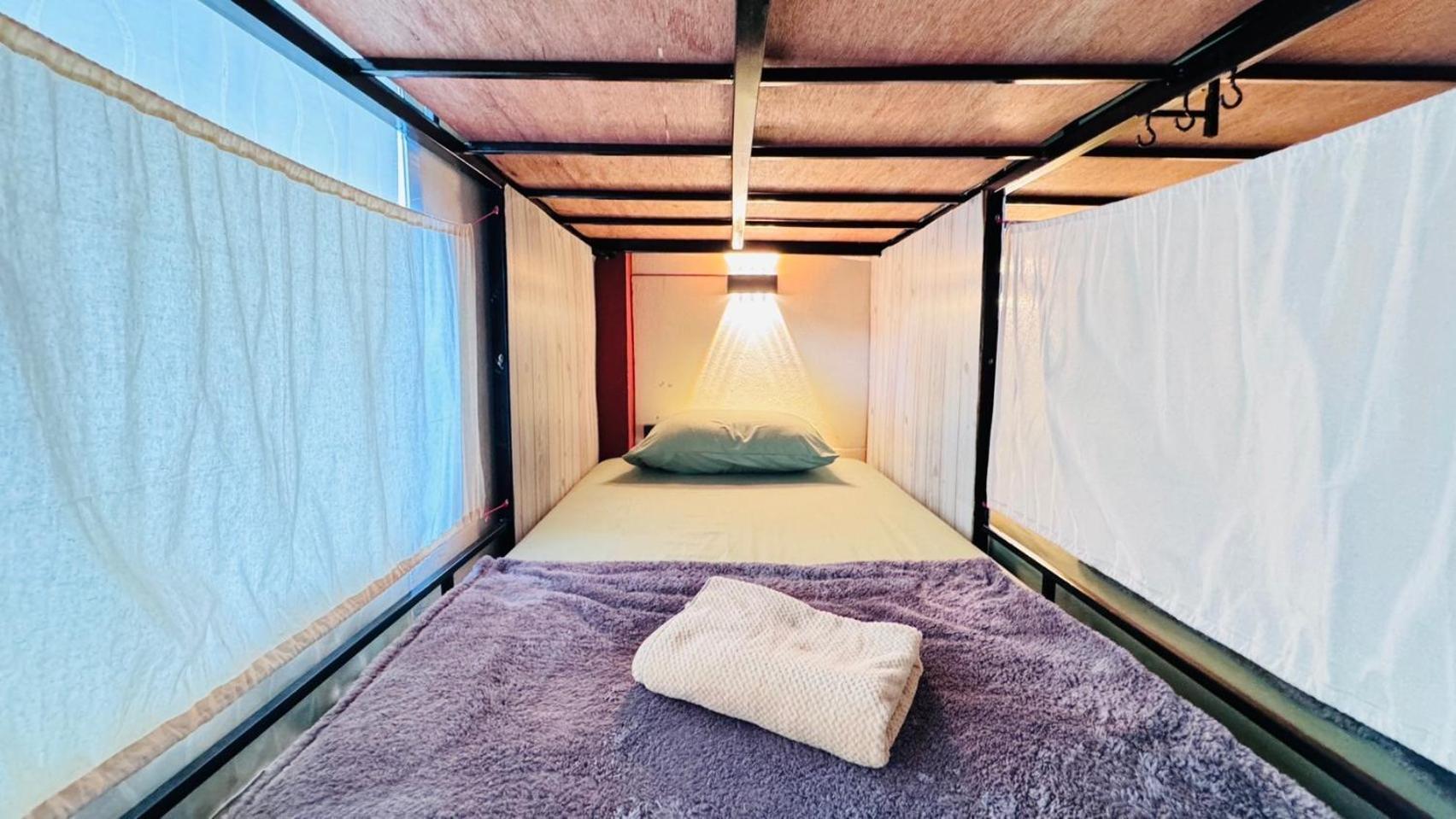 Stay At Moon Hostel ハード・リン エクステリア 写真